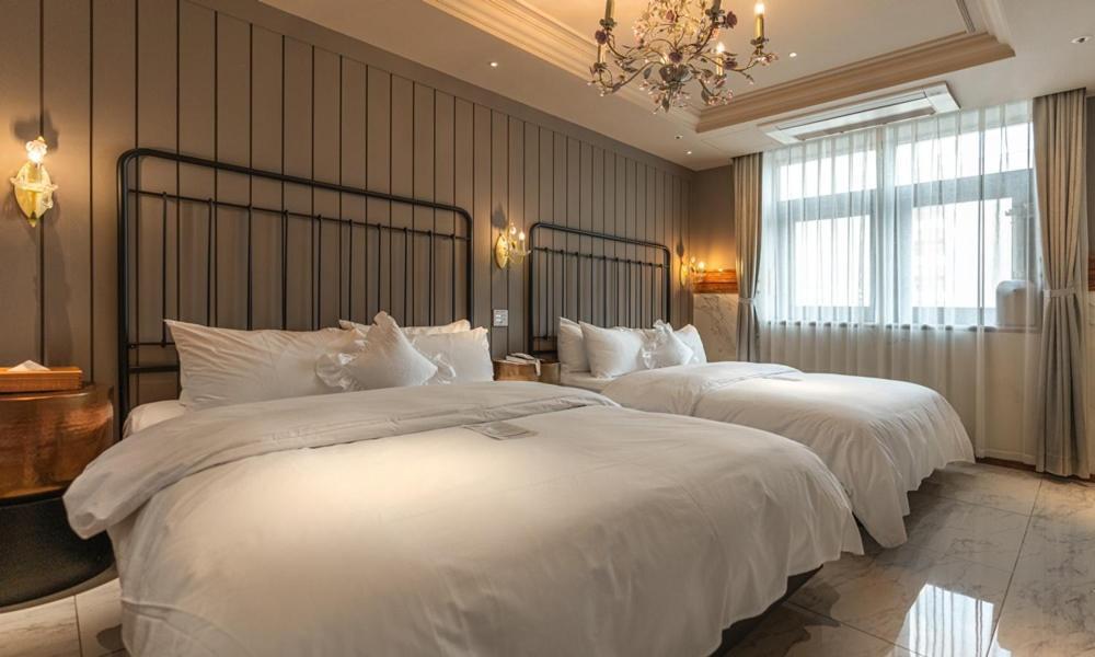 Daegu February Hotel Dongseongro Buitenkant foto