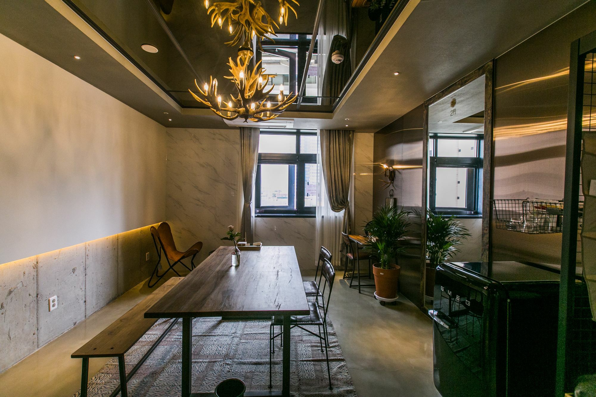 Daegu February Hotel Dongseongro Buitenkant foto