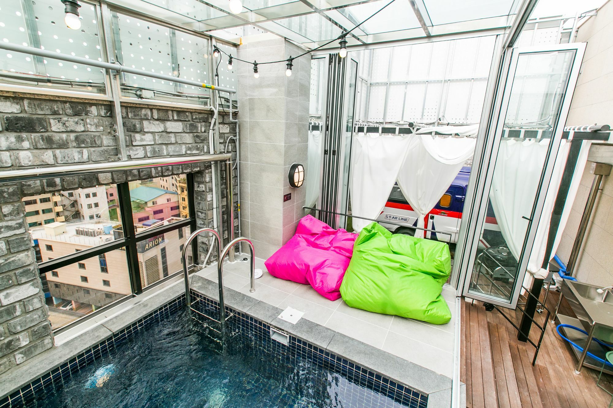 Daegu February Hotel Dongseongro Buitenkant foto